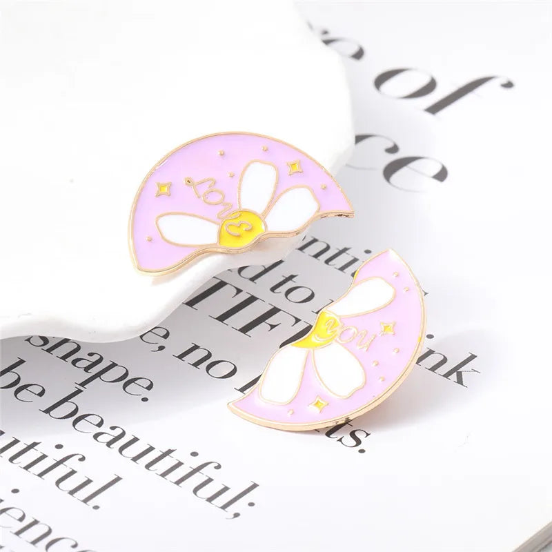 Cartoon Style Cute Cowboy Style Animal Moon Fruit Alloy Patchwork Stoving Varnish Plating Women'S Brooches