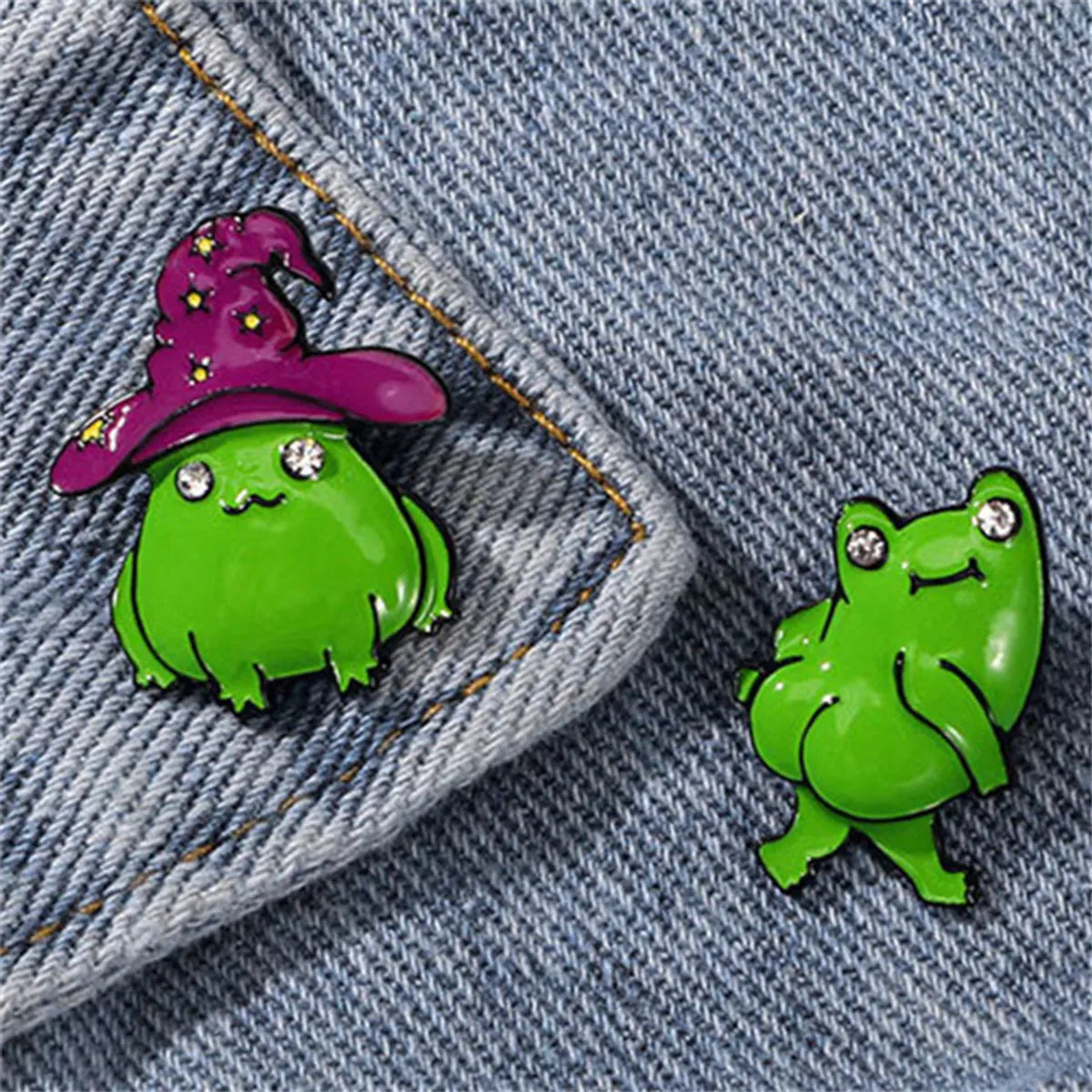 Cartoon Style Cute Frog Alloy Stamping Stoving Varnish Plating Unisex Brooches