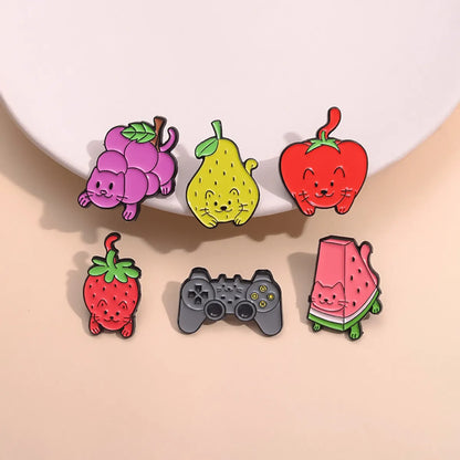 Cartoon Style Cute Sweet Fruit Strawberry Watermelon Zinc Alloy Plating Unisex Brooches