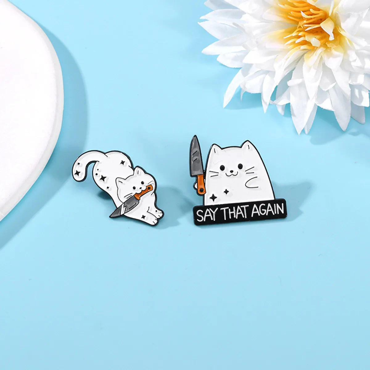 Cartoon Style Cute Sweet Letter Cat Alloy Enamel Unisex Brooches