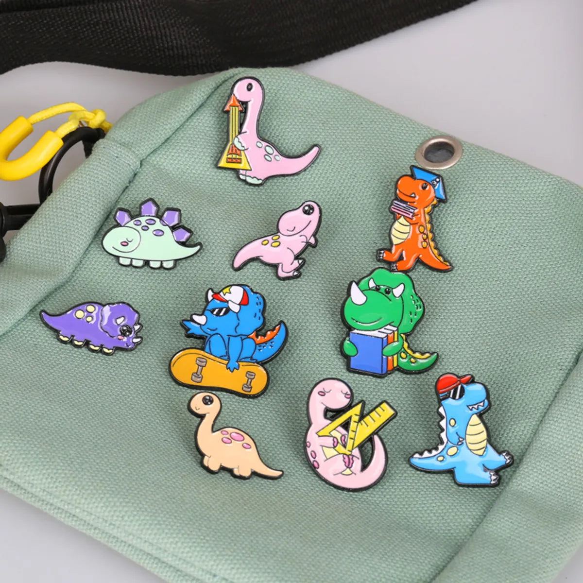 Cartoon Style Dinosaur Alloy Plating Brooches