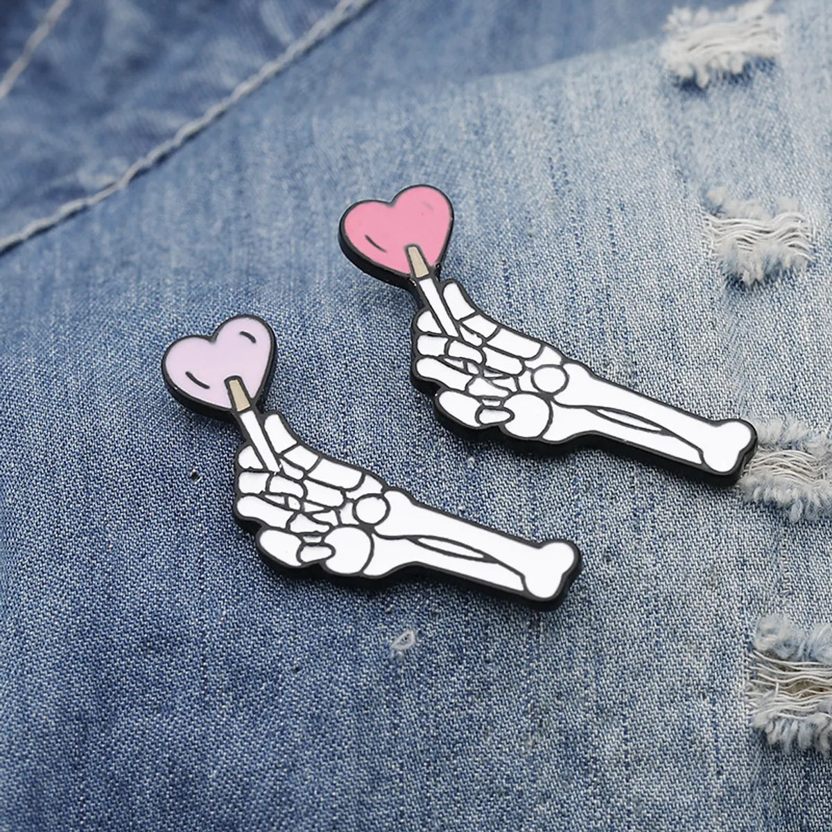 Cartoon Style Geometric Alloy Plating Unisex Brooches