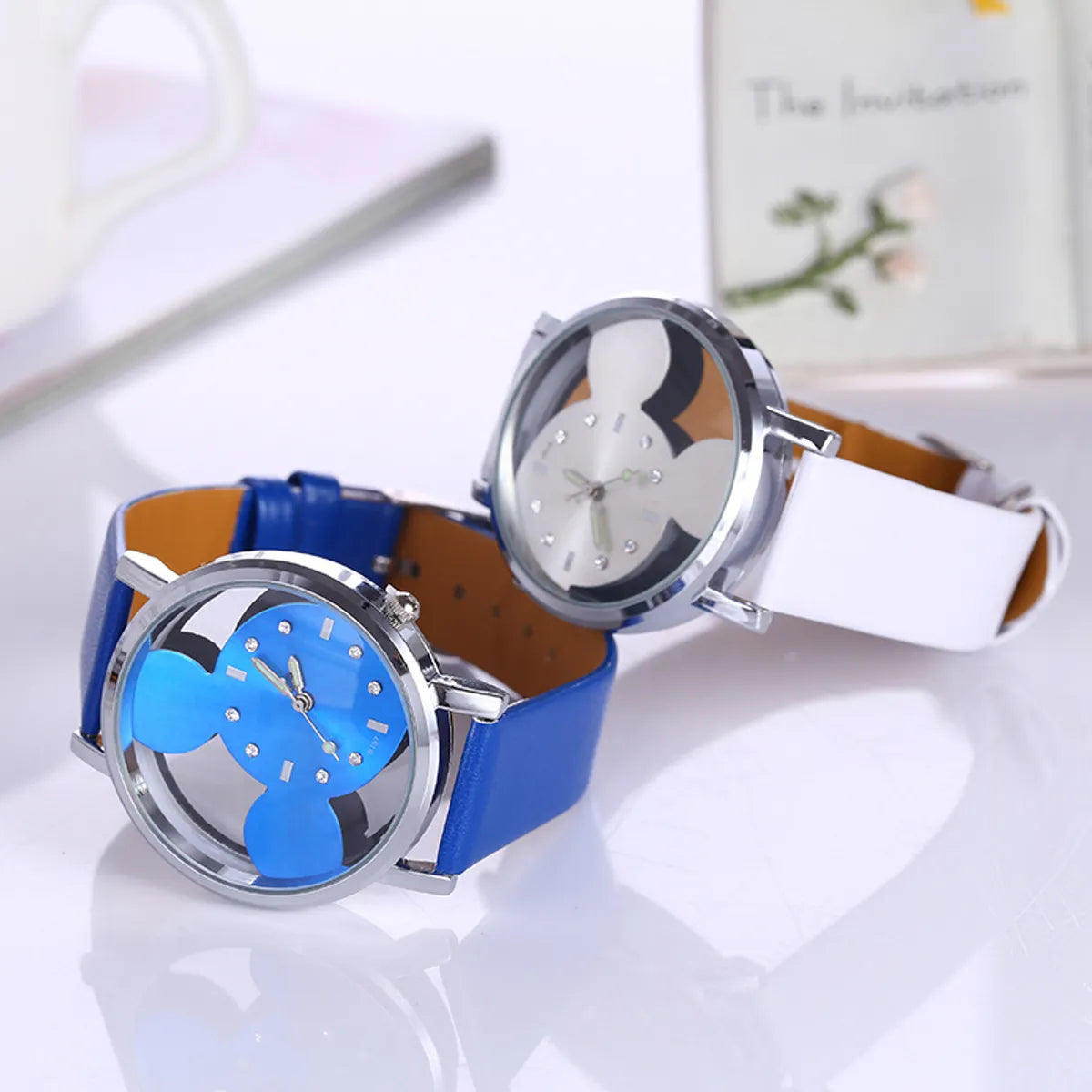 Cartoon Style Geometric Buckle Quartz Women'S Watches