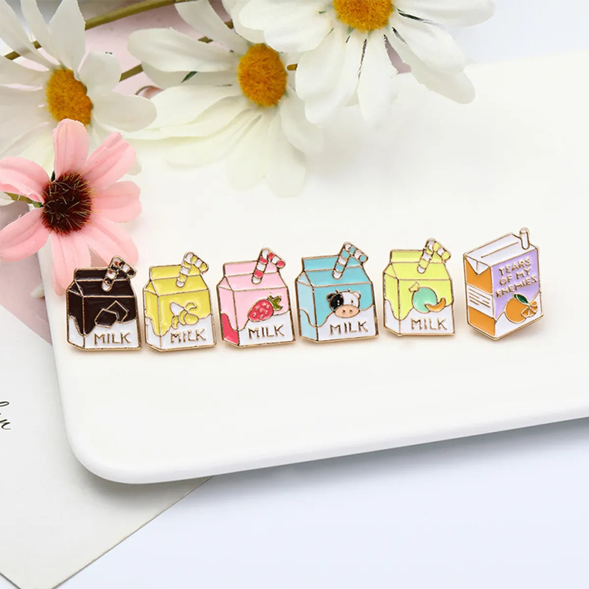 Cartoon Style Letter Alloy Enamel Unisex Brooches