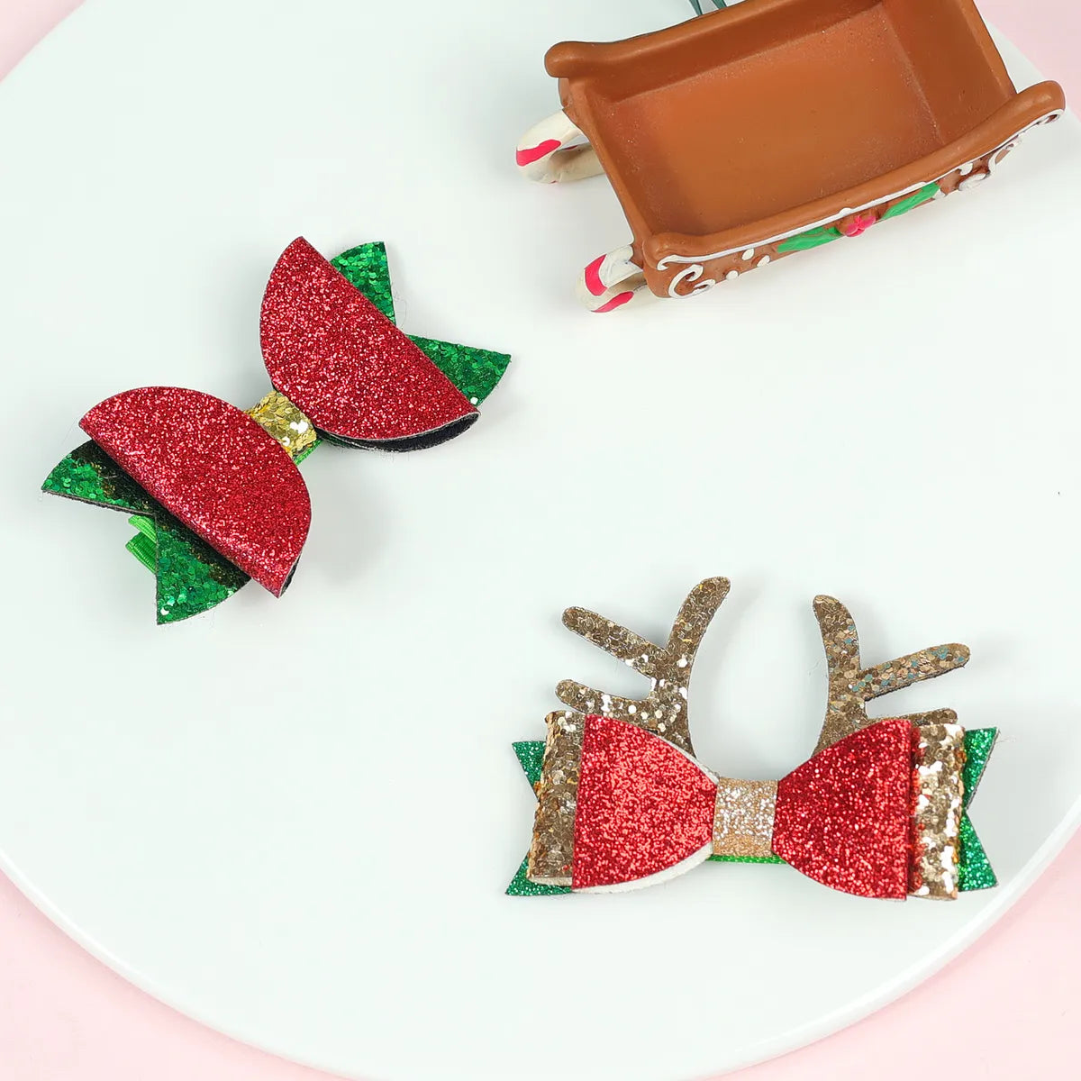 Cartoon Style Santa Claus Antlers Pu Leather Sequins Hair Clip