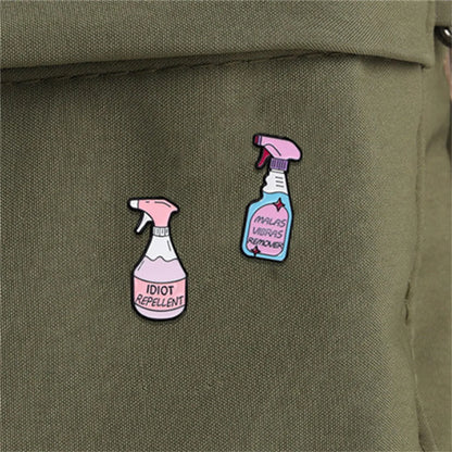 Cartoon Style Simple Style Sprinkling Can Letter Alloy Stamping Stoving Varnish Plating Unisex Brooches Collar Pin