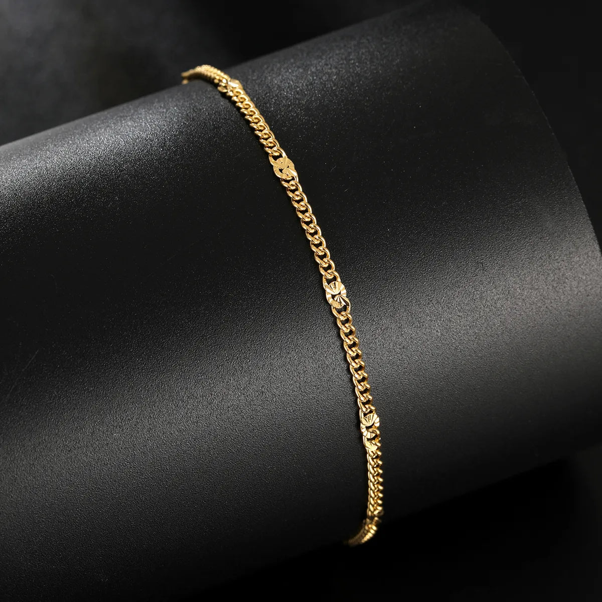 Casual Beach Simple Style Solid Color Stainless Steel Plating Chain 18k Gold Plated Bracelets