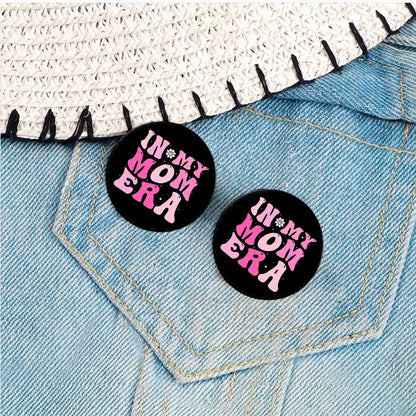 Casual Cartoon Style MAMA Round Letter Flower Alloy Printing Unisex Brooches