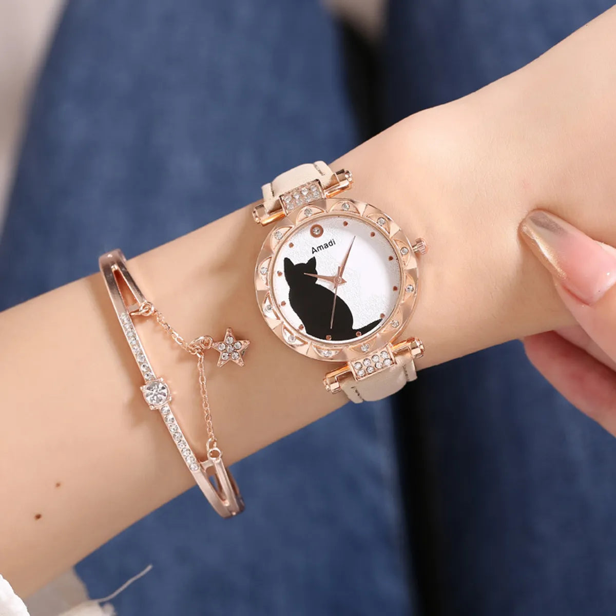 Casual Cat Buckle Quartz Women'S Watches