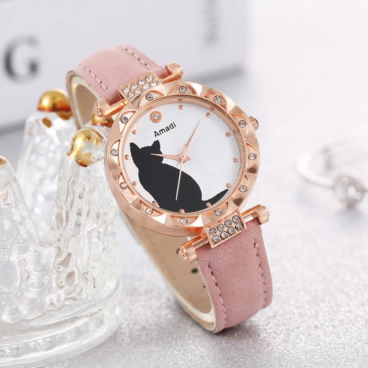 Casual Cat Buckle Quartz Women'S Watches