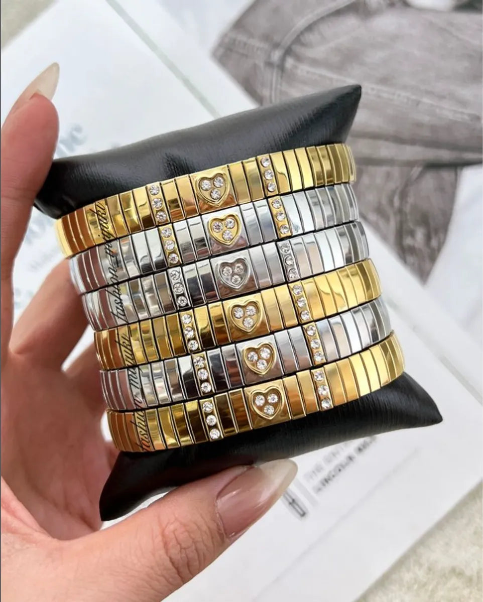 Casual Classic Style Commute Red Heart Solid Color 304 Stainless Steel 18K Gold Plated Bangle In Bulk