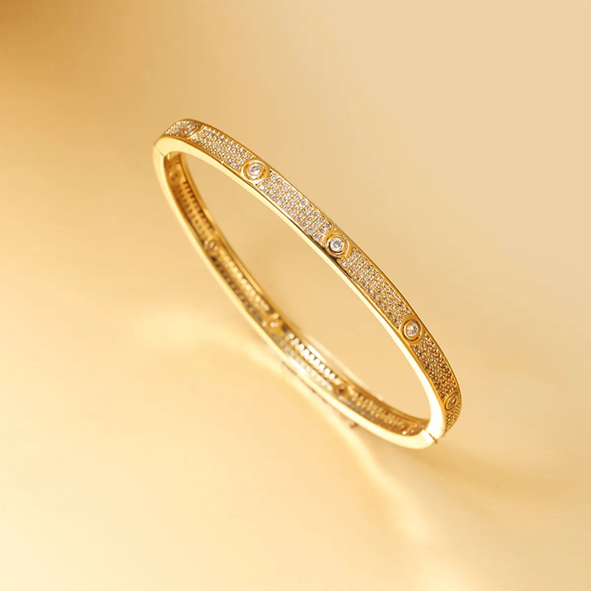 Casual Commute Animal Palm Eye Brass Plating Inlay Zircon 14k Gold Plated Bangle