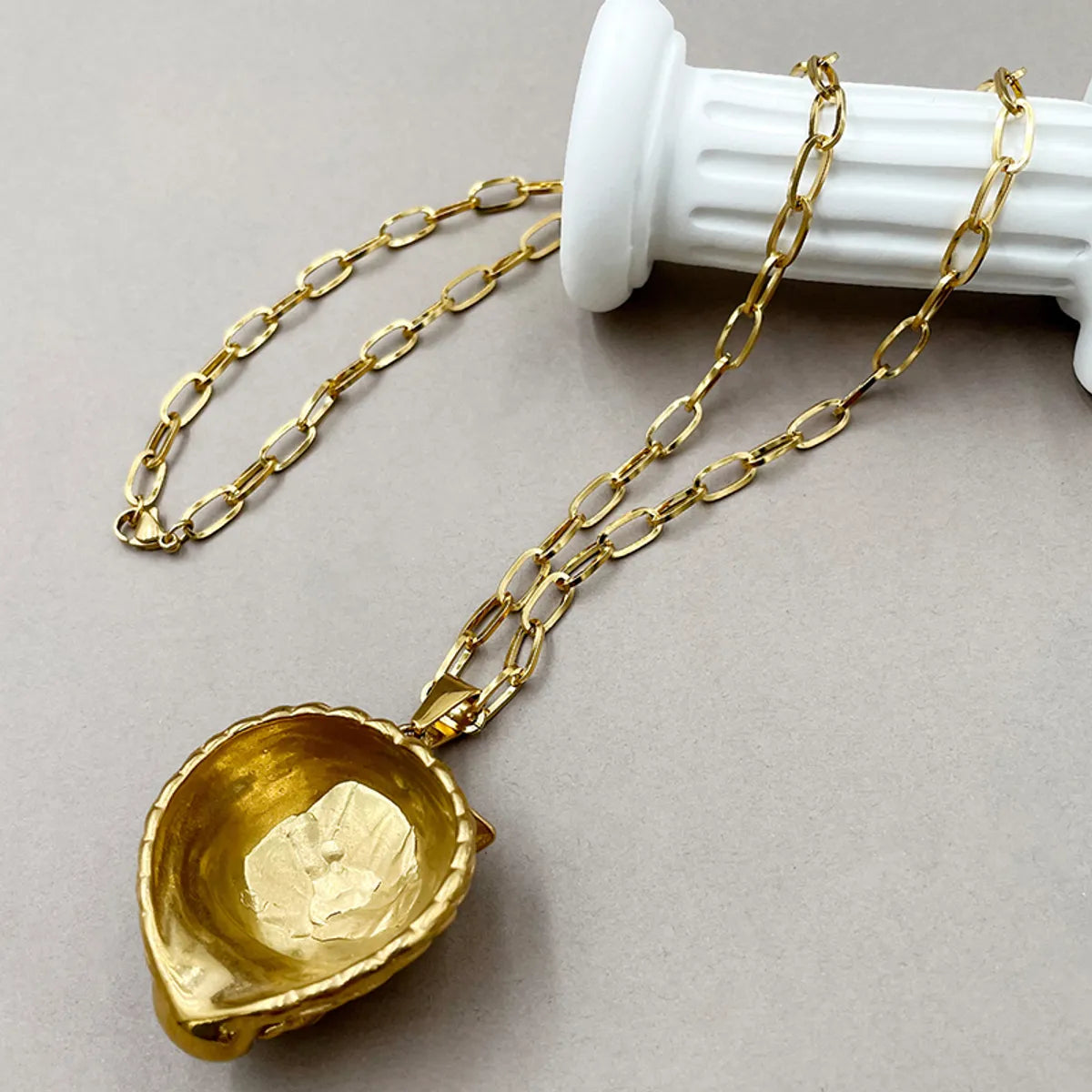 Casual Cool Style Lion Stainless Steel Gold Plated Pendant Necklace Long Necklace In Bulk