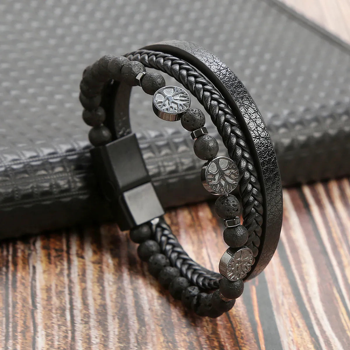 Casual Cool Style Tree Pu Leather Alloy Natural Stone Beaded Magnetic Braid Men'S Bracelets