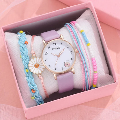 Casual Cute Bear Buckle Quartz Women'S Watches