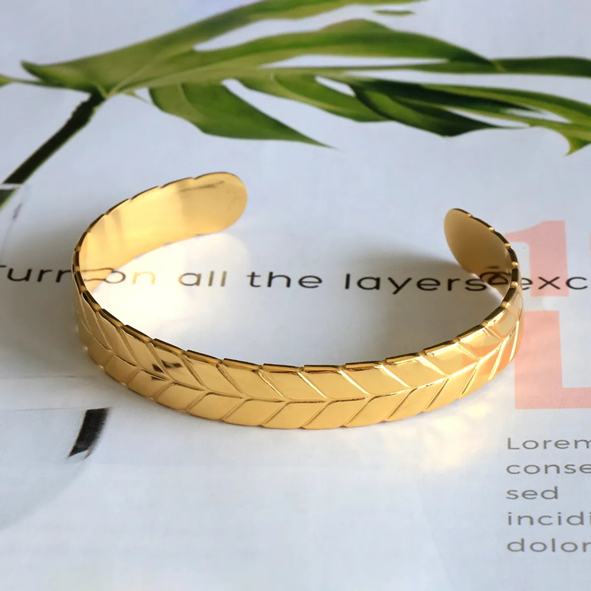 Casual Cute Classic Style Solid Color Stainless Steel Plating 18k Gold Plated Bangle