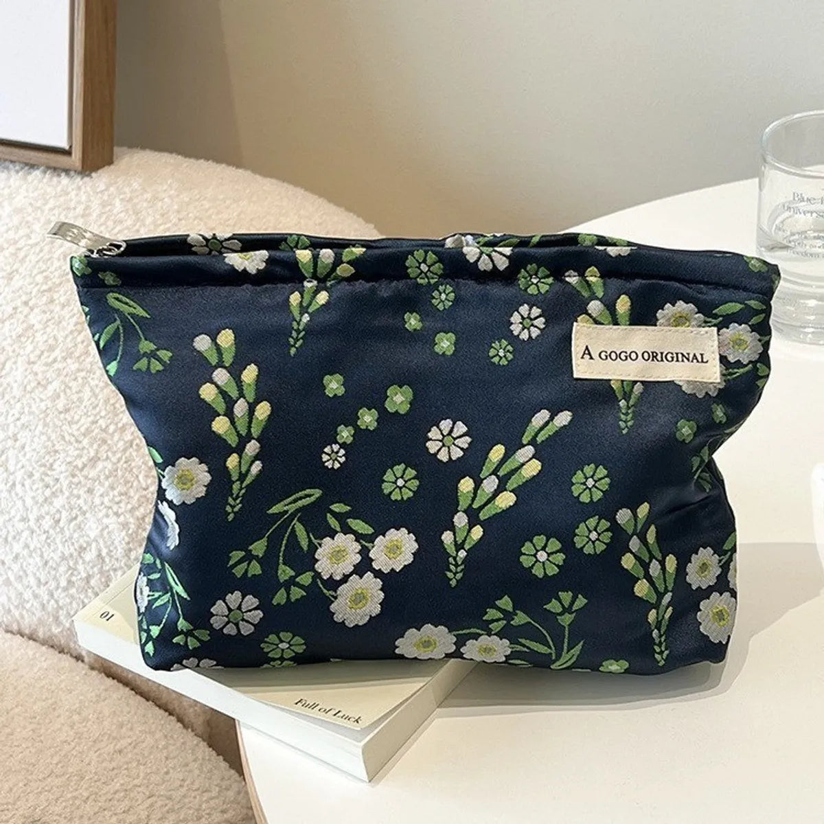 Casual Cute Rabbit Butterfly Cloth Storage Bag