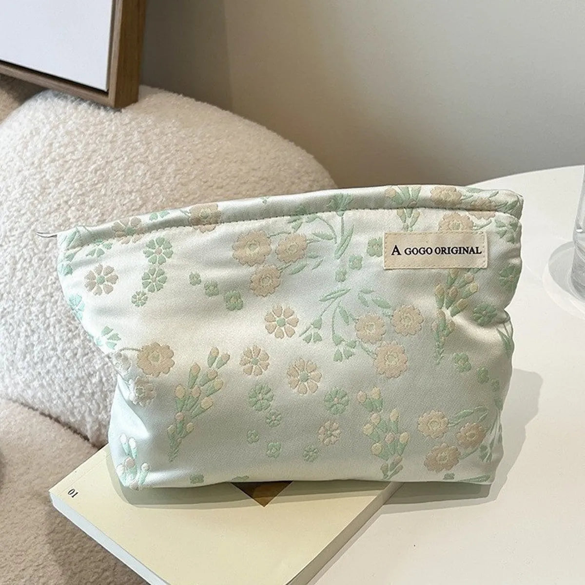 Casual Cute Rabbit Butterfly Cloth Storage Bag