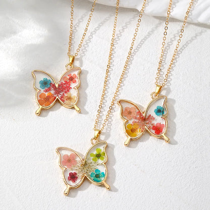 Casual Cute Simple Style Butterfly Alloy Resin Women'S Pendant Necklace