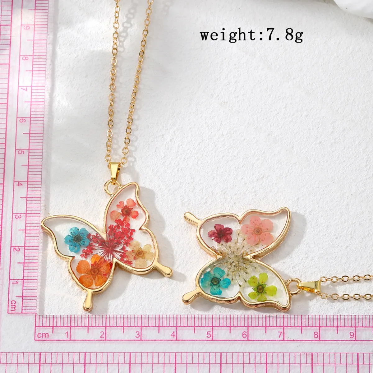 Casual Cute Simple Style Butterfly Alloy Resin Women'S Pendant Necklace