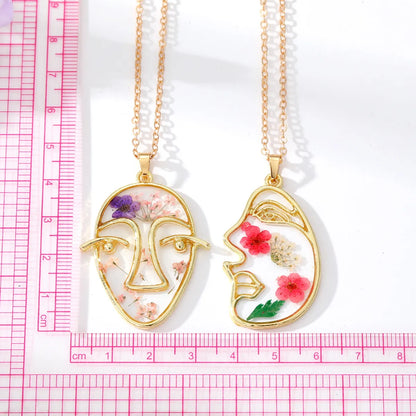 Casual Cute Simple Style Round Alloy Resin Patchwork Women's Pendant Necklace