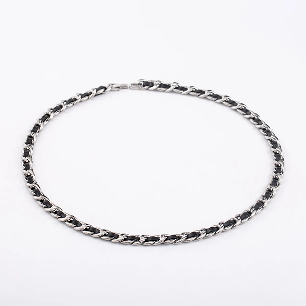 Casual Elegant Geometric Stainless Steel Pu Leather Knitting Polishing Unisex Necklace