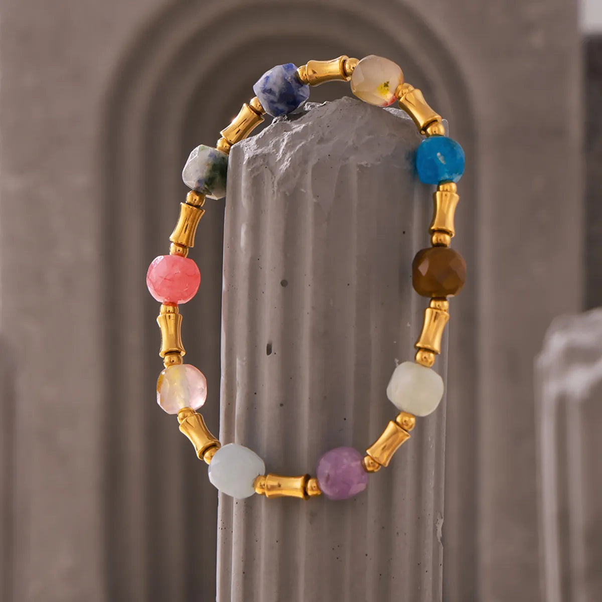 Casual Elegant Modern Style Geometric Agate Titanium Steel 18K Gold Plated Bracelets In Bulk