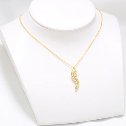 Casual Elegant Simple Style Chili Copper 18k Gold Plated Zircon Pendant Necklace In Bulk