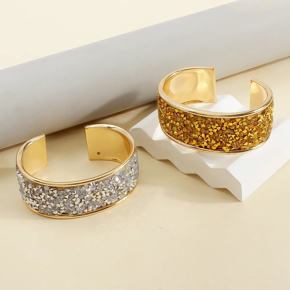 Casual Exaggerated Bohemian Ditsy Floral Alloy Gravel Wholesale Cuff Bracelets