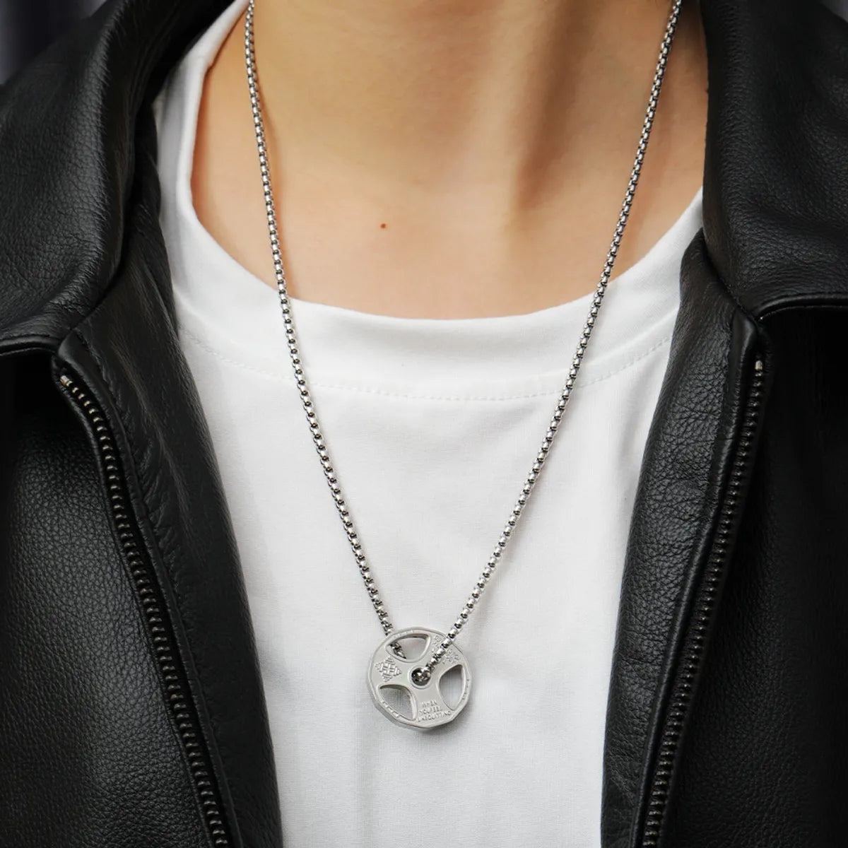 Casual Geometric Titanium Steel Pendant Necklace