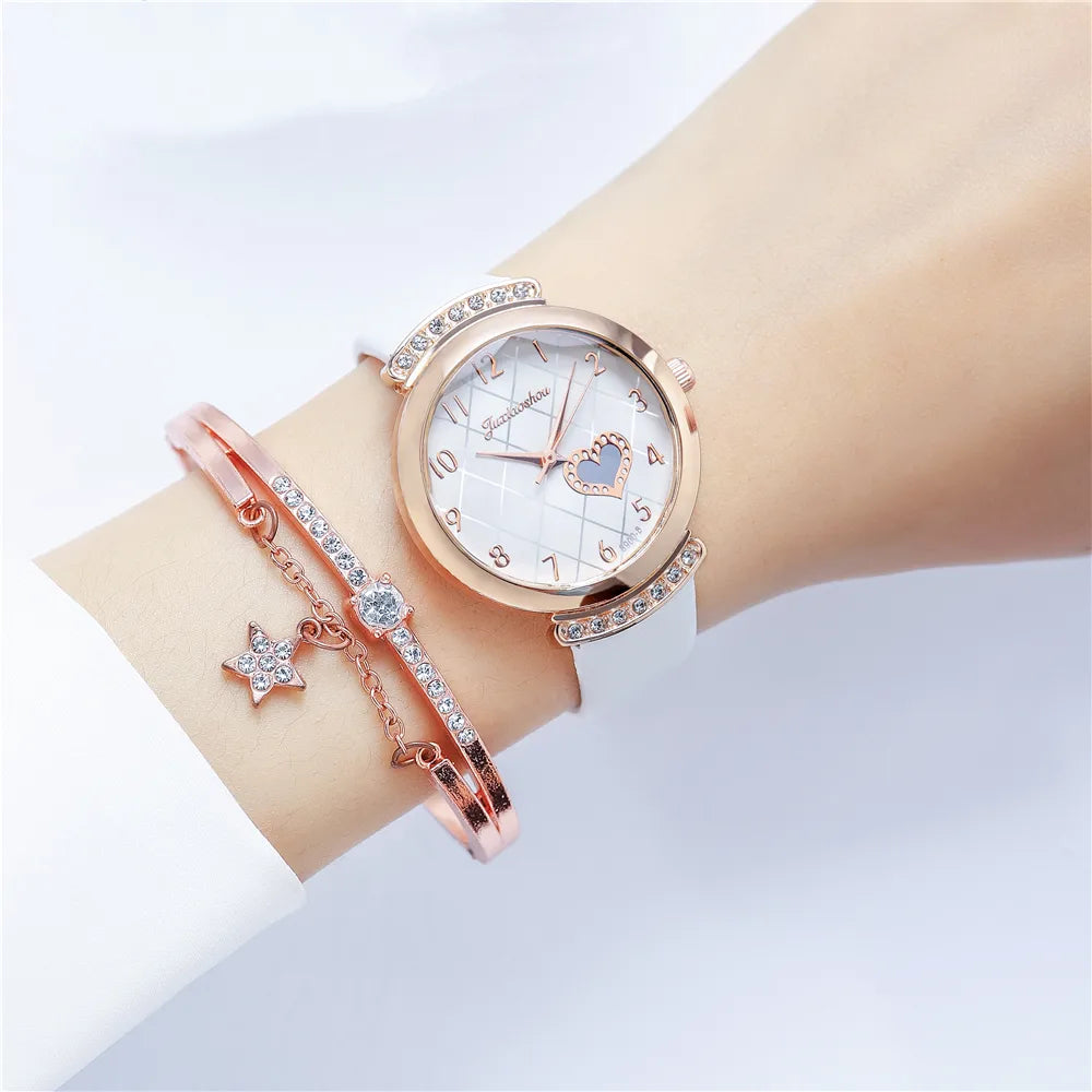 Casual Heart Shape Buckle Quartz Women'S Watches