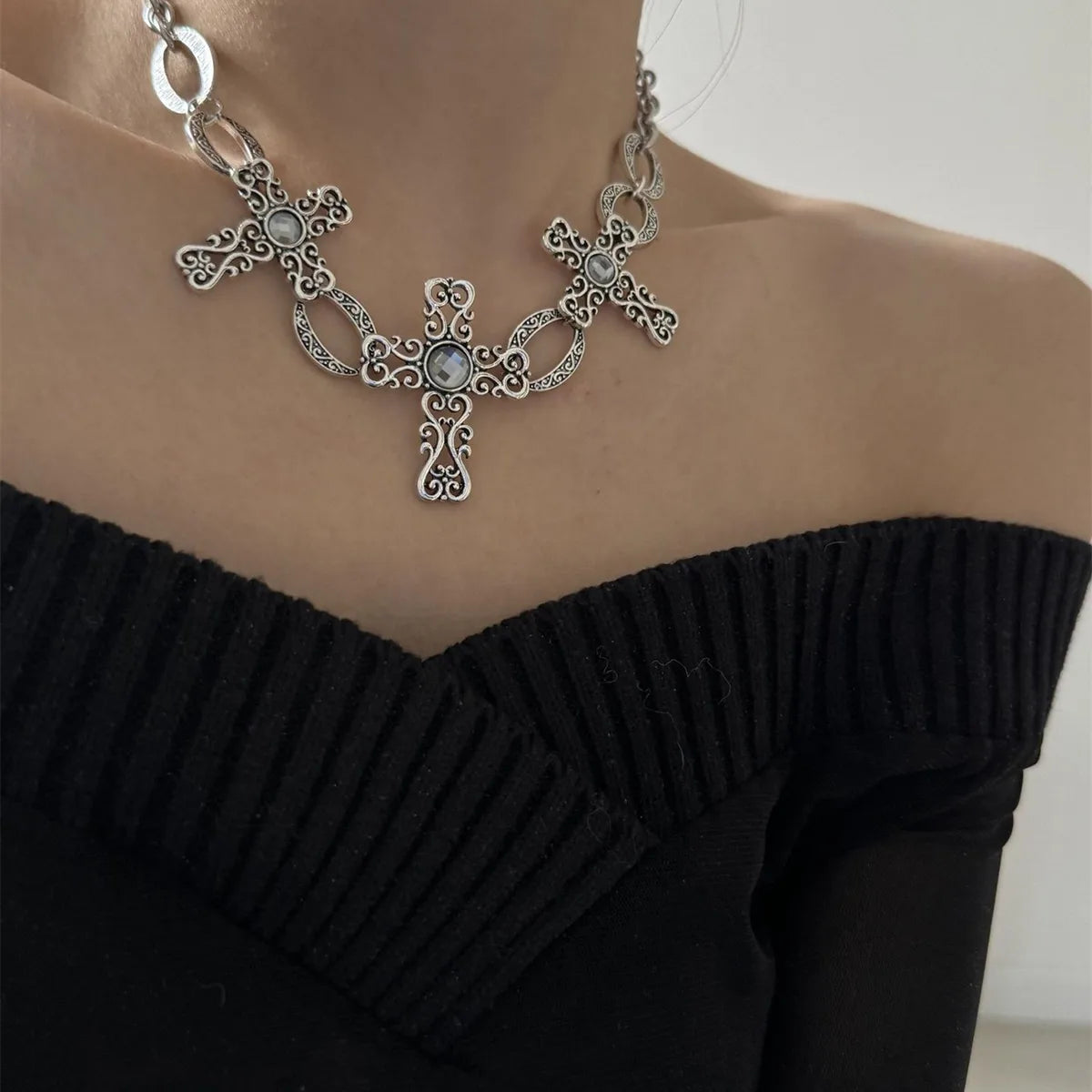 Casual Hip-Hop Cross Alloy Inlay Acrylic Silver Plated Women'S Necklace