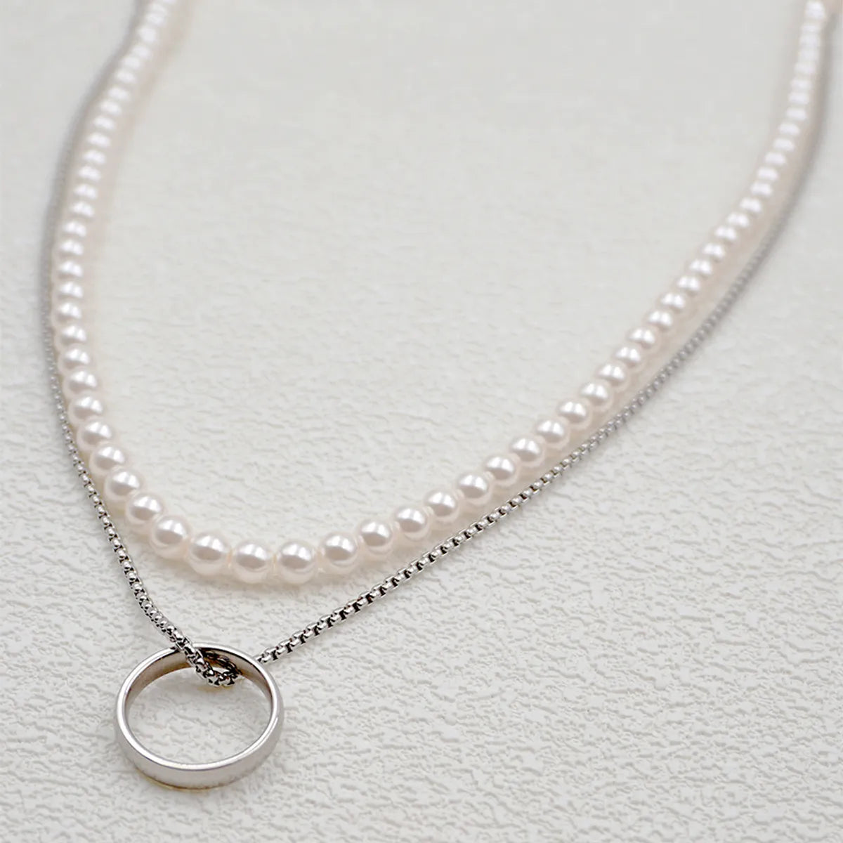 Casual Hip-hop Simple Style Circle Titanium Steel Pearl Double Layer Necklaces