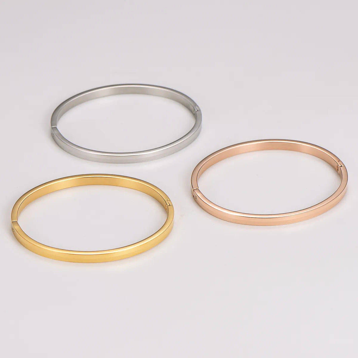 Casual Hip-Hop Solid Color 304 Stainless Steel 18K Gold Plated Rose Gold Plated Bangle In Bulk