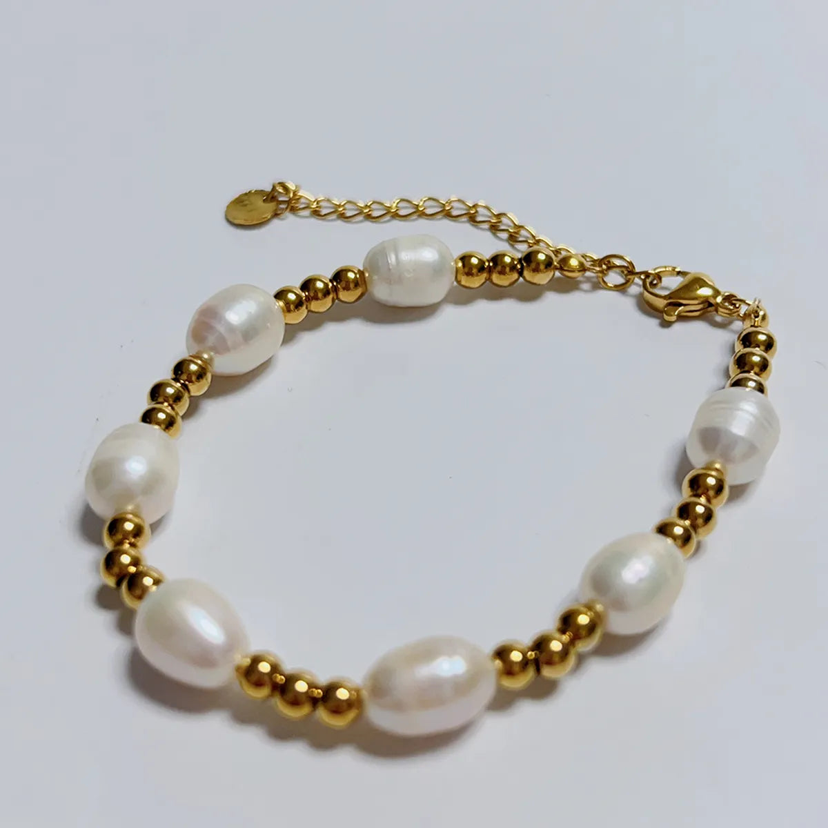 Casual Luxurious Classic Style Geometric Stainless Steel Freshwater Pearl Plating 18k Gold Plated Bracelets