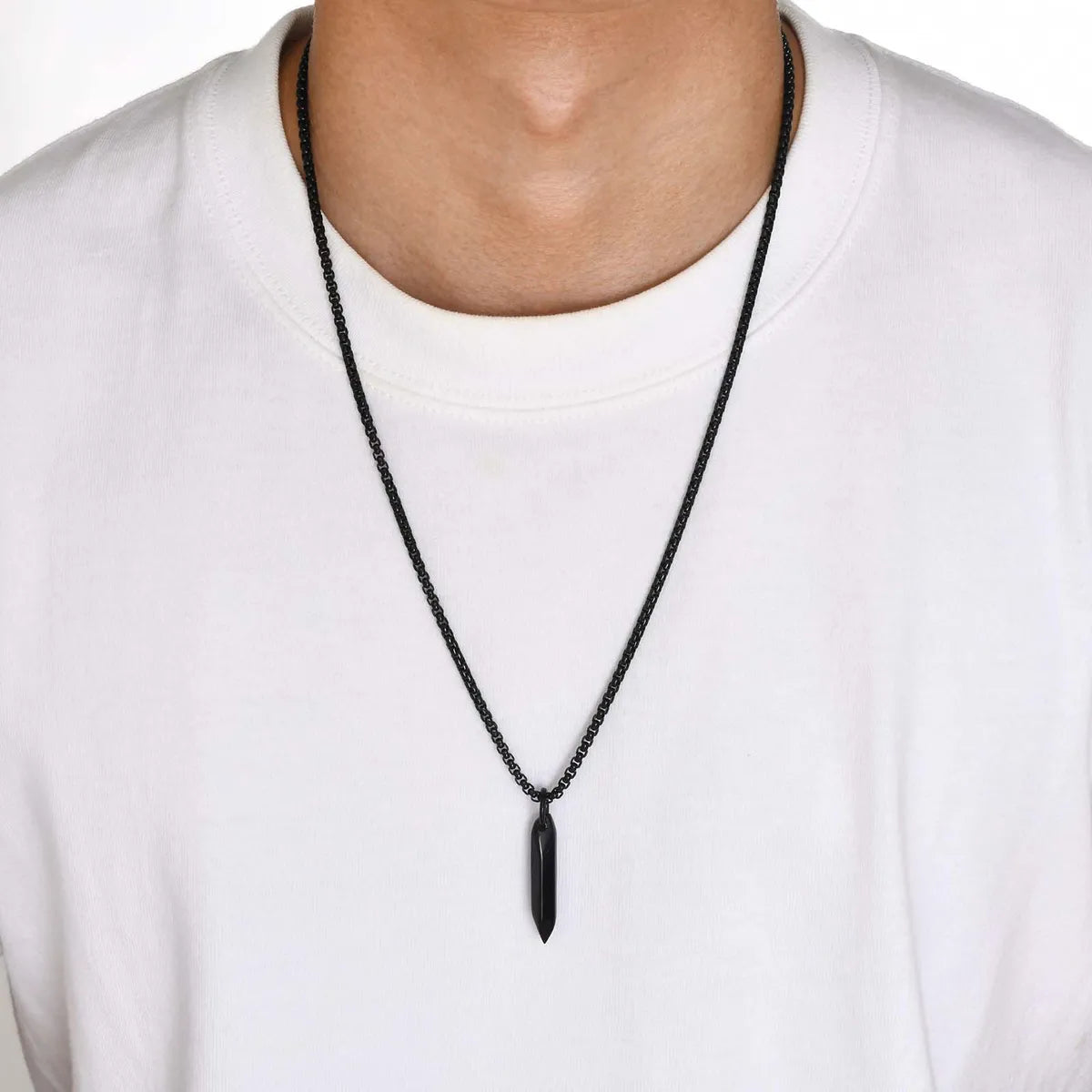 304 Stainless Steel Casual Modern Style Commute Solid Color Pendant Necklace