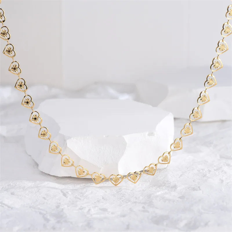 Wholesale Jewelry Casual Modern Style Heart Shape Titanium Steel 18K Gold Plated Polishing Plating Hollow Out Necklace