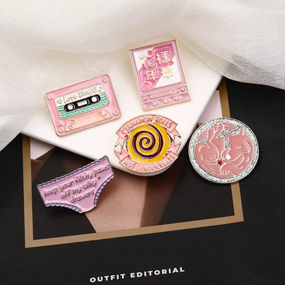 Casual Novelty Geometric Letter Alloy Enamel Women'S Brooches