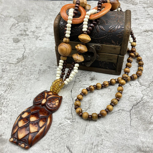 Casual Retro Owl Wood Resin Women's Long Necklace