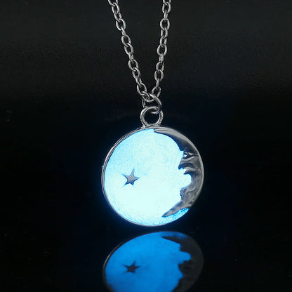 Casual Retro Starry Sky Moon 201 Stainless Steel Resin Zinc Alloy Women'S Pendant Necklace