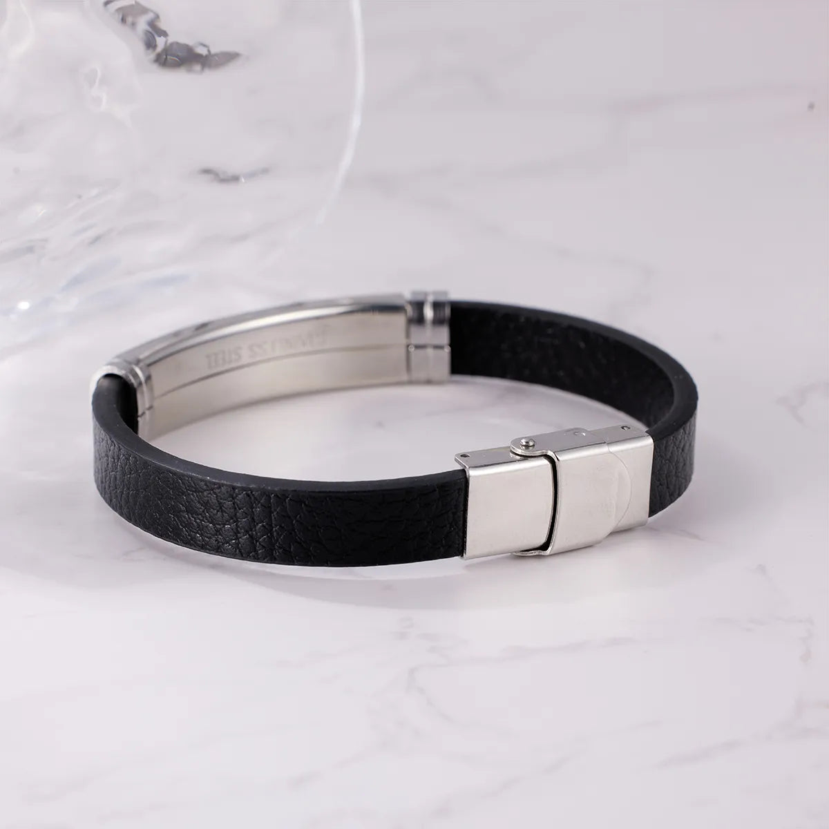 Casual Round Letter 304 Stainless Steel Silica Gel Buckle Men'S Bracelets