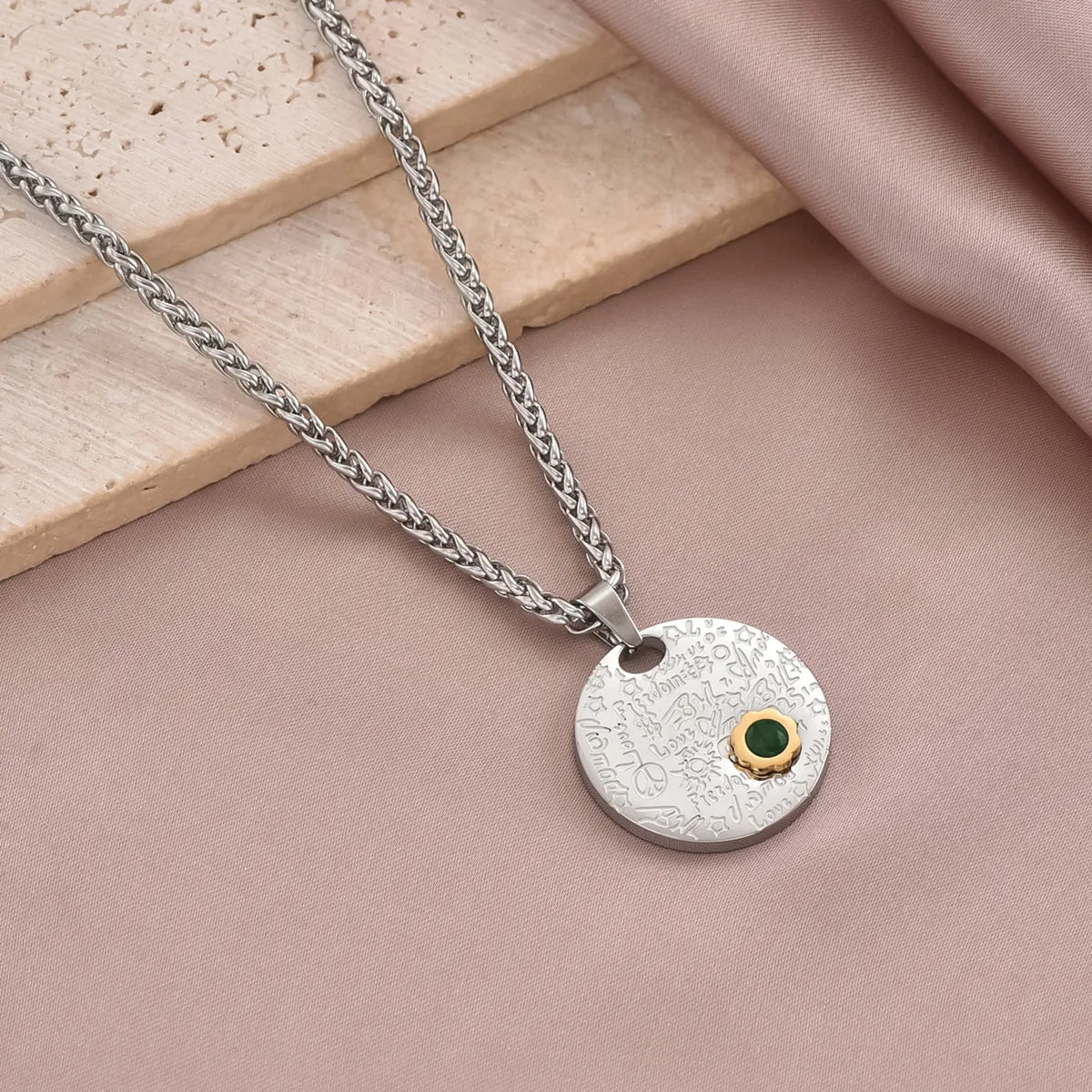 Casual Round Stainless Steel Zircon Pendant Necklace