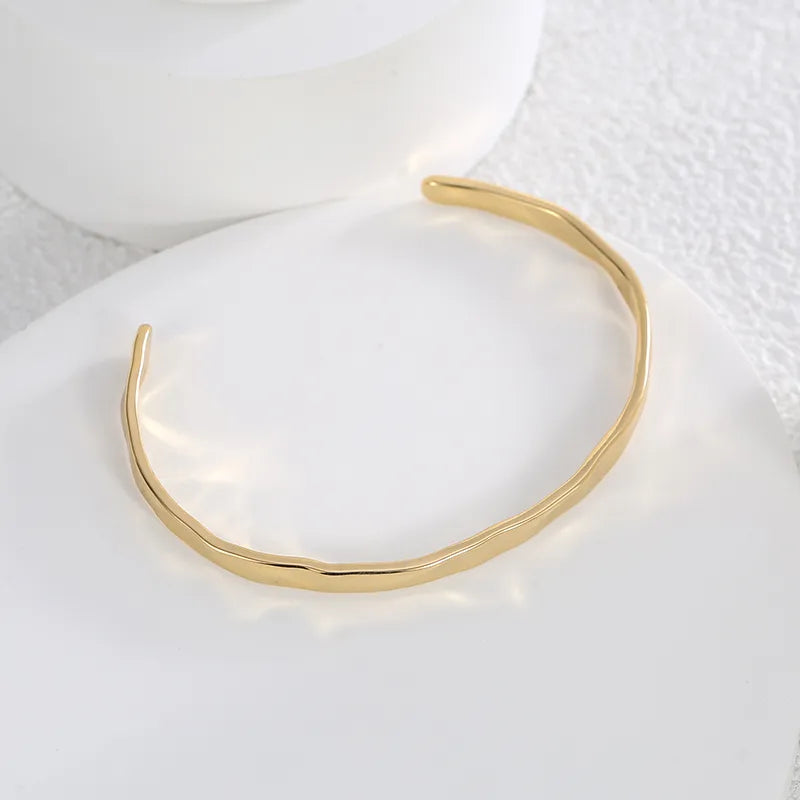 Casual Simple Style C Shape Copper 18k Gold Plated Cuff Bracelets In Bulk