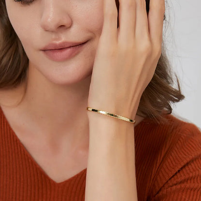 Casual Simple Style C Shape Copper 18k Gold Plated Cuff Bracelets In Bulk