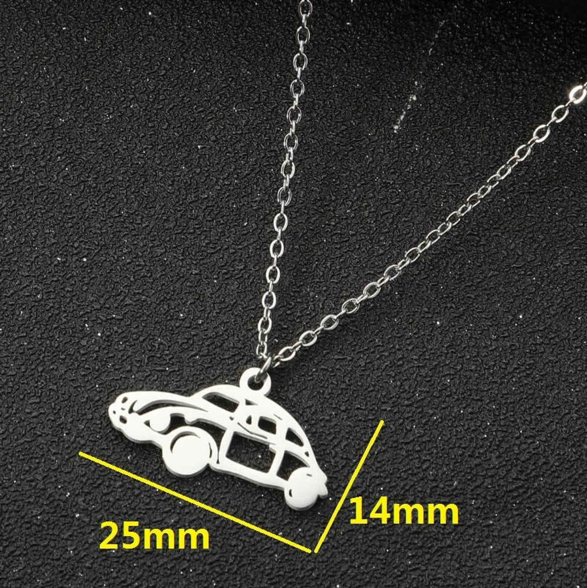 201 Stainless Steel 18K Gold Plated Casual Simple Style Plating Hollow Out Car Pendant Necklace