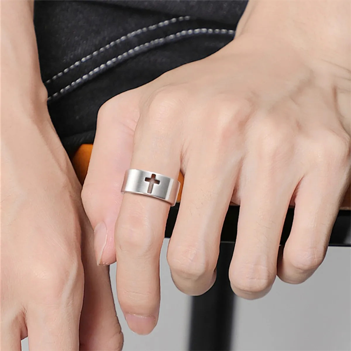 Casual Simple Style Classic Style Cross Titanium Steel Hollow Out 18K Gold Plated Unisex Open Rings