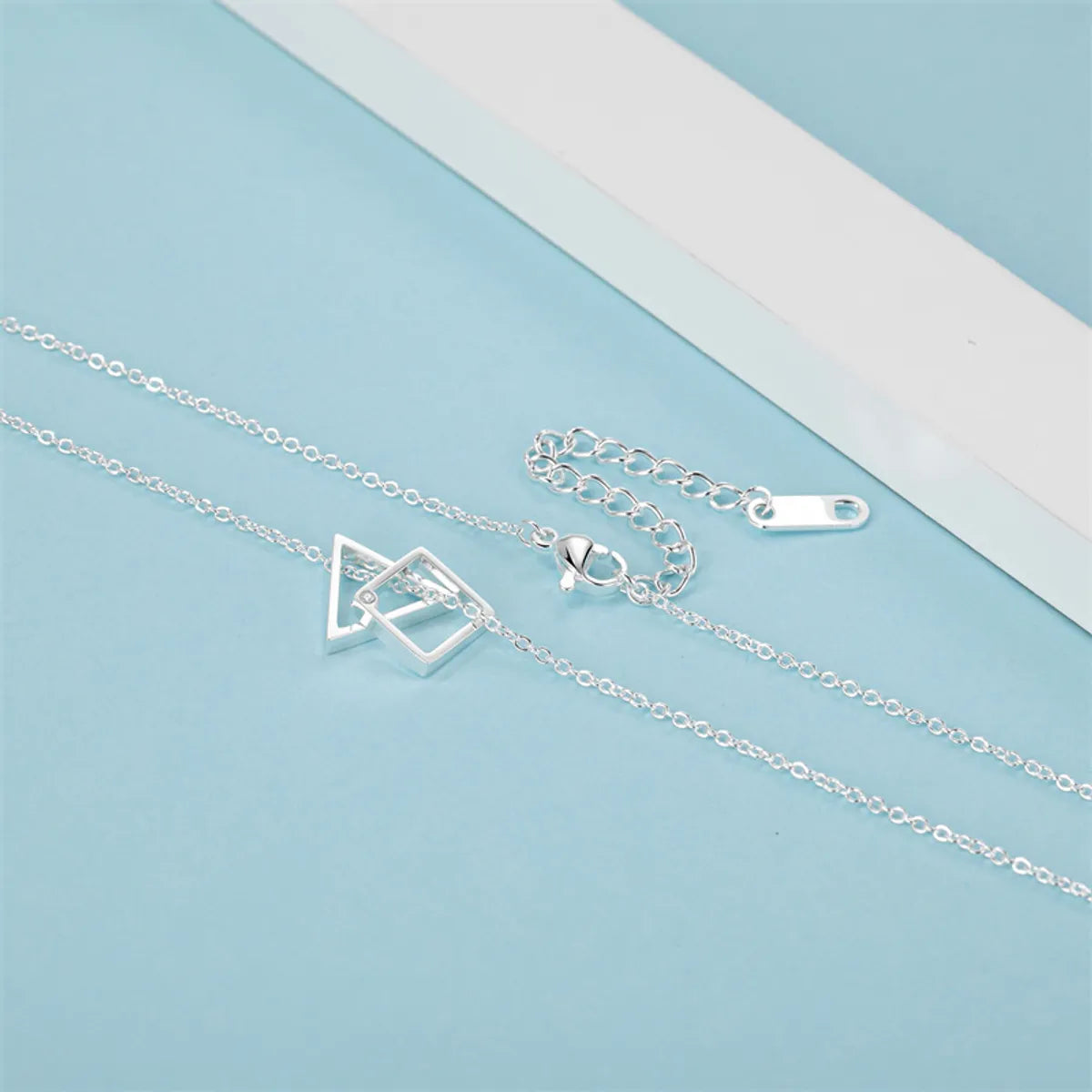 Casual Simple Style Classic Style Geometric Stainless Steel Titanium Steel Polishing Plating Inlay Diamond White Gold Plated Pendant Necklace