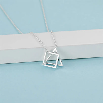 Casual Simple Style Classic Style Geometric Stainless Steel Titanium Steel Polishing Plating Inlay Diamond White Gold Plated Pendant Necklace