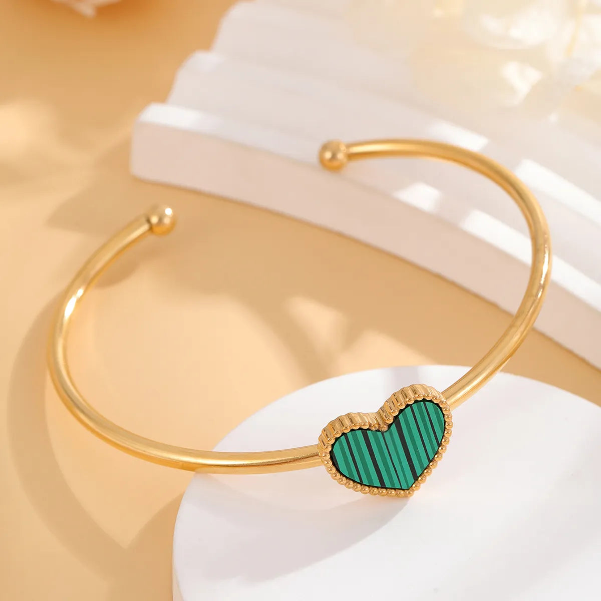 Casual Simple Style Classic Style Heart Shape Stainless Steel Plating Bangle