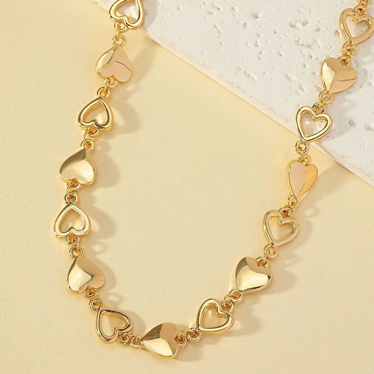 Casual Simple Style Heart Shape Alloy Zinc Wholesale Choker